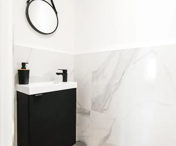 アパート Elena Yourhosthelper