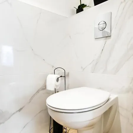 Elena Yourhosthelper Apartamento Cannes